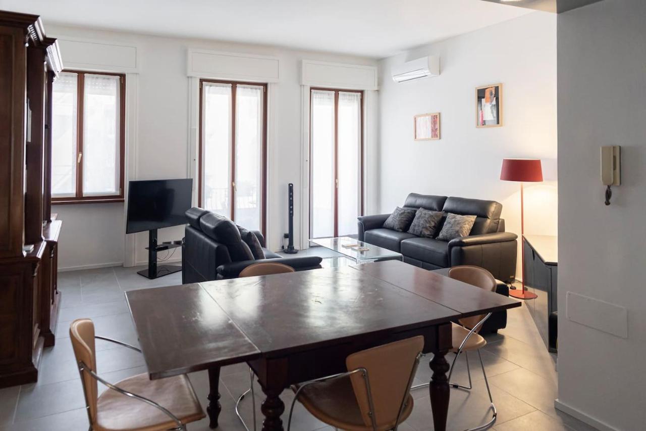 Apartment Close To Duomo Milano Exteriör bild